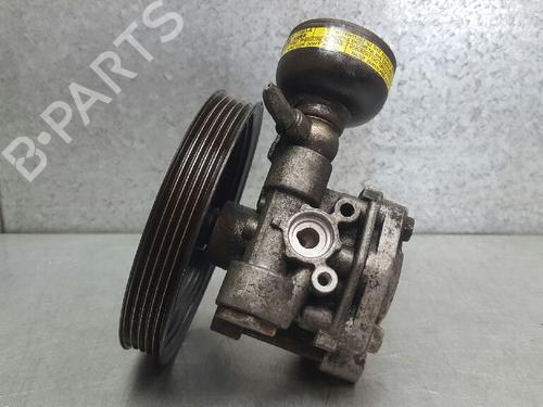 Used Steering pump MITSUBISHI SPACE WAGON (N9_W, N8_W) 2.4 (131 hp) 12857273