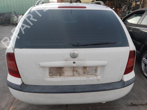 Left headlight SKODA OCTAVIA I Combi (1U5) 1.9 TDI | BP30709662C28 