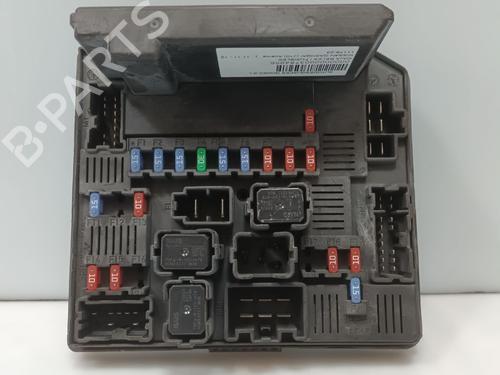 Used Fuse box NISSAN QASHQAI I (J10, NJ10) 1.6 dCi (130 hp) 32123673