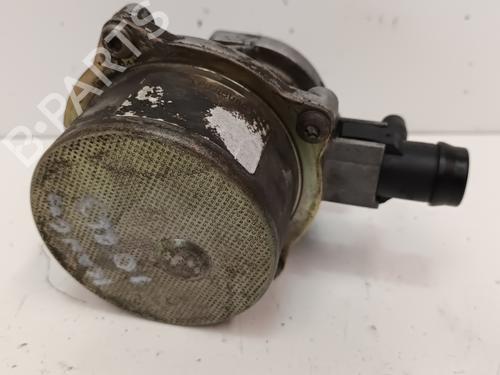Used Vacuum pump RENAULT KANGOO (KC0/1_) D 65 1.9 (KC0E, KC02, KC0J, KC0N) (64 hp) 13577792