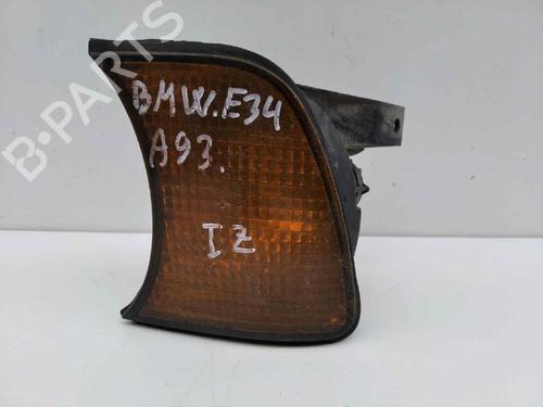 Used Left front indicator Left front indicator BMW 5 (E34) 518 i (113 hp) 12807813 12807813