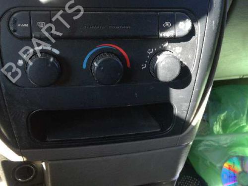 Used Climate control CHRYSLER VOYAGER IV (RG, RS) 2.8 CRD (150 hp) 12727909