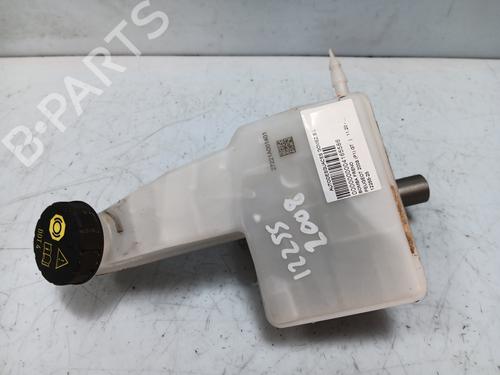 Used Brake master cylinder PEUGEOT 2008 I (CU_) [2013-2025]  29357655