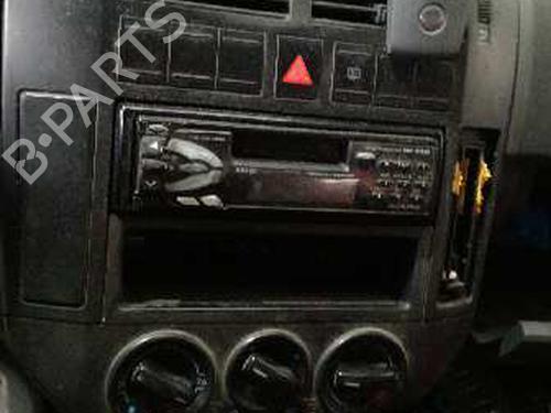 Front left lock VW POLO IV (9N_, 9A_) 1.4 16V | BP12731460C98 