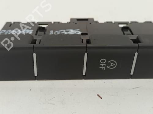 Used Switch VW PASSAT B8 (3G2, CB2) [2014-2025]  12852530
