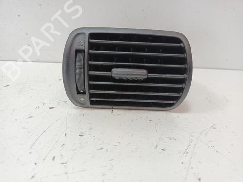 Grille d'aération SEAT LEON (1M1) 1.6 16 V (105 hp) 8L0820901 | 8L0820901 |