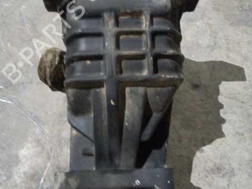 Used Rear differential HYUNDAI SANTA FÉ I (SM) 2.4 16V 4x4 (146 hp) 12815530