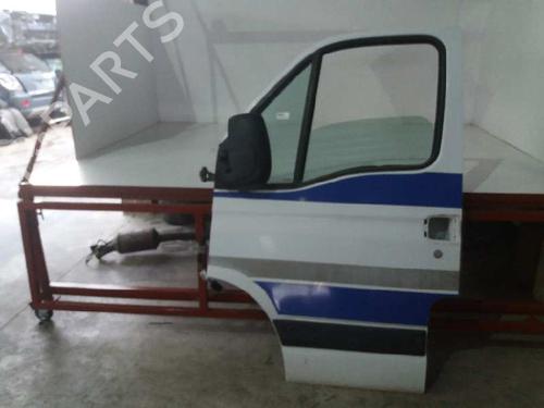 Puerta delantera izquierda NISSAN INTERSTAR Van (X70) dCi 100 (101 hp) 12816082