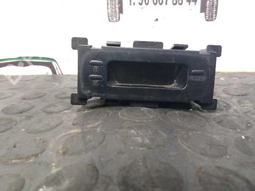 Used Display monitor MAZDA 323 F V (BA) 1.5 16V (BA11) (88 hp) 12685753