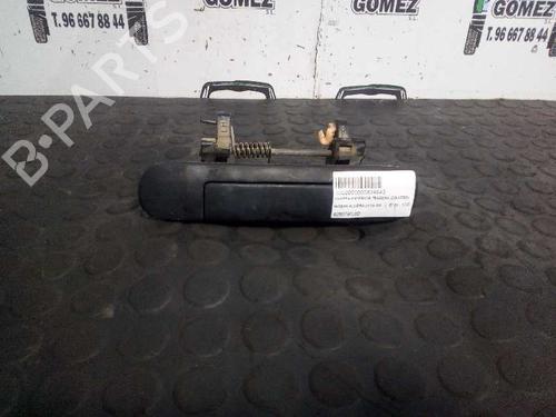Poignée extérieure arrière gauche NISSAN ALMERA I (N15) 2.0 D (75 hp) 12813317