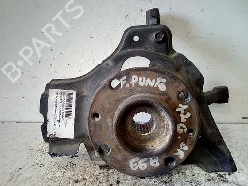 Used Right front steering knuckle FIAT PUNTO (176_) 75 1.2 (73 hp) 12744381