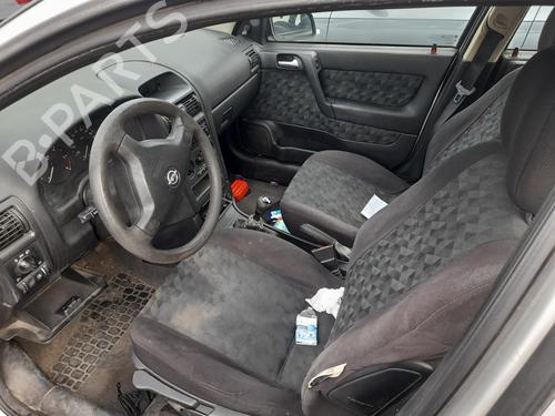 Engine control unit (ECU) OPEL ASTRA G Hatchback (T98) 1.7 DTI 16V (F08, F48) | BP18437612M57 