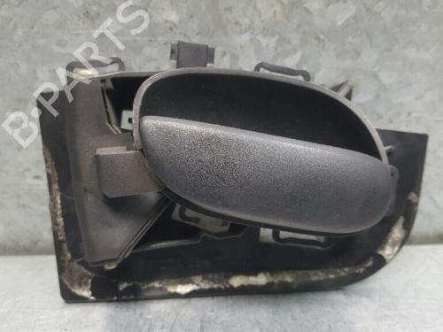 Used Front left interior door handle Front left interior door handle 12772723 12772723