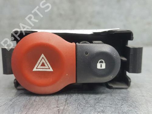 Used Warning switch RENAULT MODUS / GRAND MODUS (F/JP0_) 1.5 dCi (FP0D, JP0D) (82 hp) 12684223