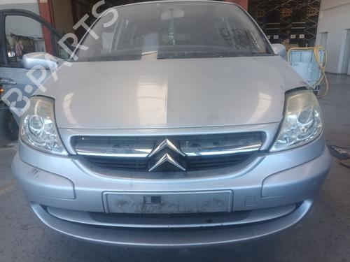 Pièces Détachées Usagées CITROËN C8 (EA_, EB_) 2.2 HDi 4896172
