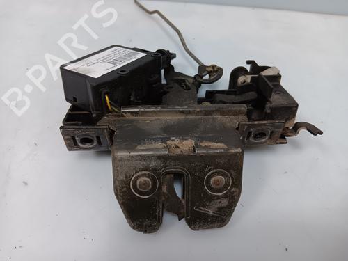 Bagklap lås VOLVO V70 II (285) 2.5 TDI (140 hp) 30886755