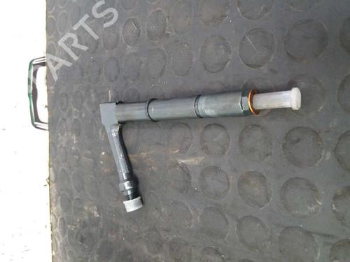Used Injector NISSAN ALMERA II (N16) 2.2 Di (110 hp) 12695075