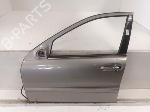 Used Left front door Left front door MERCEDES-BENZ C-CLASS (W203) C 180 Kompressor (203.046) (143 hp) 36279386 36279386
