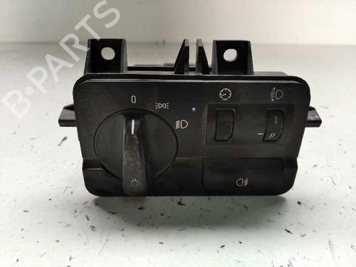 Used Headlight switch BMW 3 (E46) 316 i (115 hp) 12699902