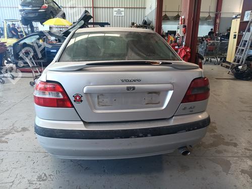 Left headlight VOLVO S40 I (644) 1.6 | BP28733100C28 