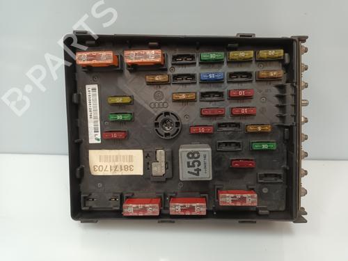 Used Fuse box VW PASSAT B6 (3C2) [2005-2010]  18029238