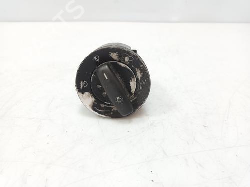 Used Headlight switch VW TOURAN (1T1, 1T2) [2003-2010]  22189210