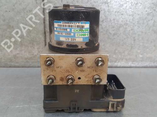 Used ABS pump HYUNDAI SANTA FÉ I (SM) 2.7 V6 4x4 (173 hp) 12743738