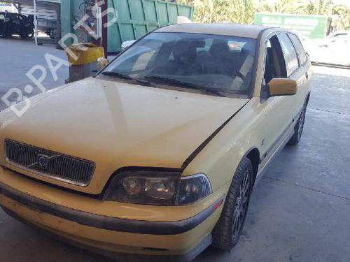 Gear lever VOLVO V40 Estate (645) 2.0 T | BP12747470M90