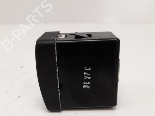 Switch CHEVROLET REZZO MPV (U100) 2.0 | BP12776716I30 