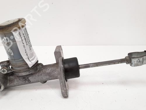 Used Clutch slave cylinder NISSAN PICK UP (D21) 2.5 D 4WD (75 hp) 13979402