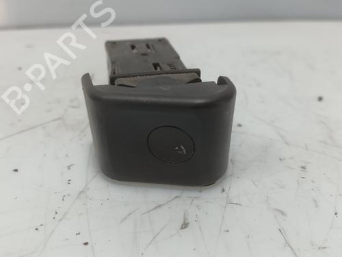 Used Warning switch CITROËN ZX (N2) 1.4 i (75 hp) 22445003