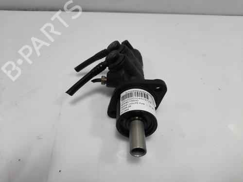 Used Brake master cylinder Brake master cylinder SMART CITY-COUPE (450) 0.6 (S1CLB1, 450.331, 450.336) (45 hp) 33326852 33326852