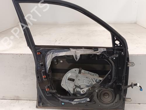 Left front door HYUNDAI TUCSON (JM) 2.0 CRDi | BP17447837C2 