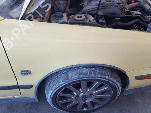 Gear lever VOLVO V40 Estate (645) 2.0 T | BP12747470M90
