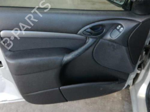 Left front fog light FORD FOCUS I (DAW, DBW) 1.8 TDCi | BP12721142C30