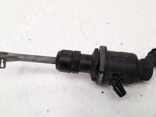 Used Clutch slave cylinder SUZUKI SWIFT III (MZ, EZ) 1.3 DDiS (RS413D) (69 hp) 13985485