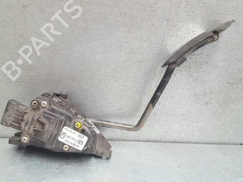 Used Pedal OPEL AGILA (A) (H00) 1.2 16V (F68) (75 hp) 12704551