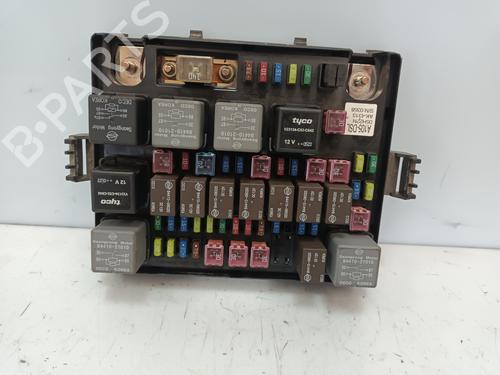 Used Fuse box SSANGYONG RODIUS I [2005-2025]  23898392