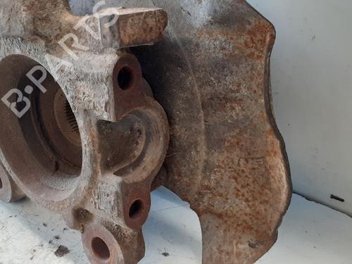 Right front steering knuckle VW TRANSPORTER T4 Van (70A, 70H, 7DA, 7DH) 1.9 TD | BP12746465M26 