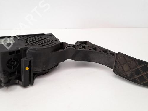 Used Pedal VW POLO (9N_, 9A_) 1.4 TDI (70 hp) 12769950