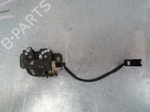 Used Tailgate lock HYUNDAI SANTA FÉ I (SM) 2.0 CRDi (113 hp) 12730803