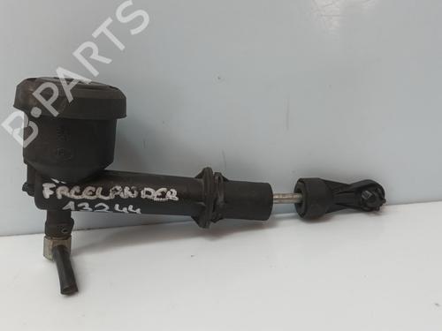 Used Clutch slave cylinder Clutch slave cylinder LAND ROVER FREELANDER I (L314) 2.0 Td4 4x4 (112 hp) 33817558 33817558