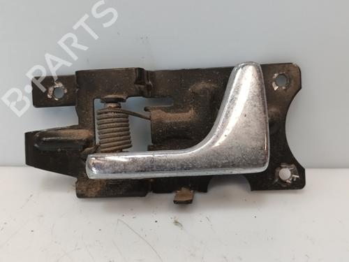 Used Front left interior door handle LAND ROVER DISCOVERY II (L318) 2.5 Td5 4x4 (139 hp) 20075894