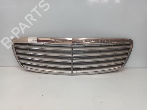Używane Atrapa chłodnicy / Grill MERCEDES-BENZ E-CLASS (W211) E 200 Kompressor (211.042) (163 hp) 27477323