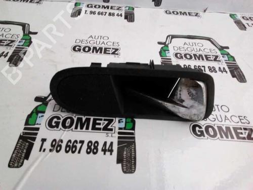 Used Rear right interior door handle Rear right interior door handle FORD GALAXY I (WGR) 1.9 TDI (115 hp) 12797473 12797473