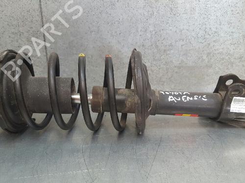 Used Right front shock absorber TOYOTA AVENSIS (_T22_) 2.0 D-4D (CDT220_, CDT220R) (110 hp) 12745836