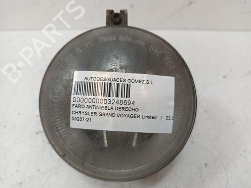 Used Right front fog light CHRYSLER GRAND VOYAGER V (RT) 2.8 CRDi (163 hp) 17899478