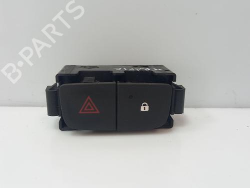 Used Warning switch Warning switch RENAULT TRAFIC III Van (FG_) [2014-2026] 33556461 33556461