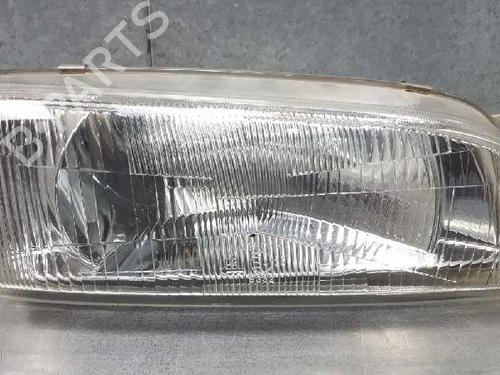 Right headlight MITSUBISHI LANCER V (CB_A, CD_A, CE_A) 1.3 (CB1A) (75 hp) 12804156