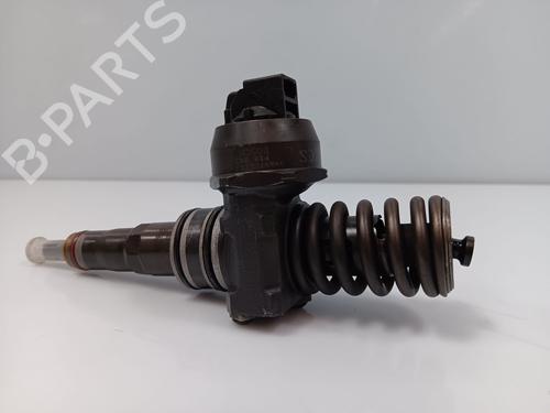Used Injector Injector VW CADDY III MPV (2KB, 2KJ, 2CB, 2CJ) 1.9 TDI (105 hp) 34735534 34735534